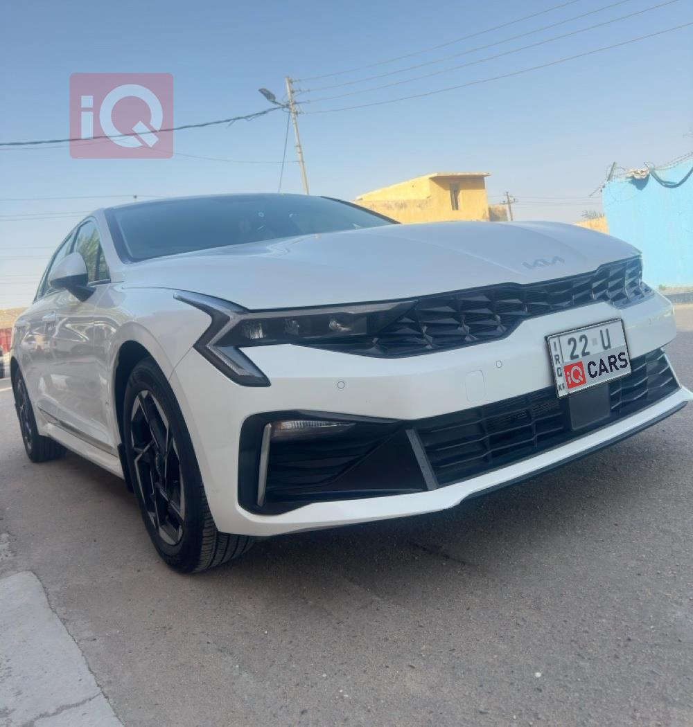 كيا K5